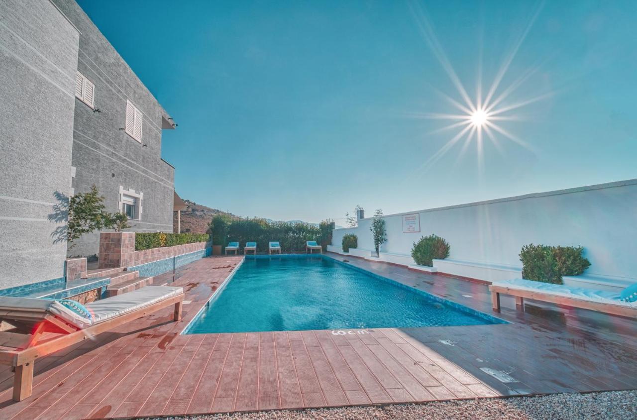 Le Gjero Luxury Villa Ksamil Exteriör bild