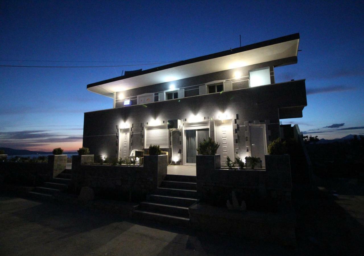 Le Gjero Luxury Villa Ksamil Exteriör bild