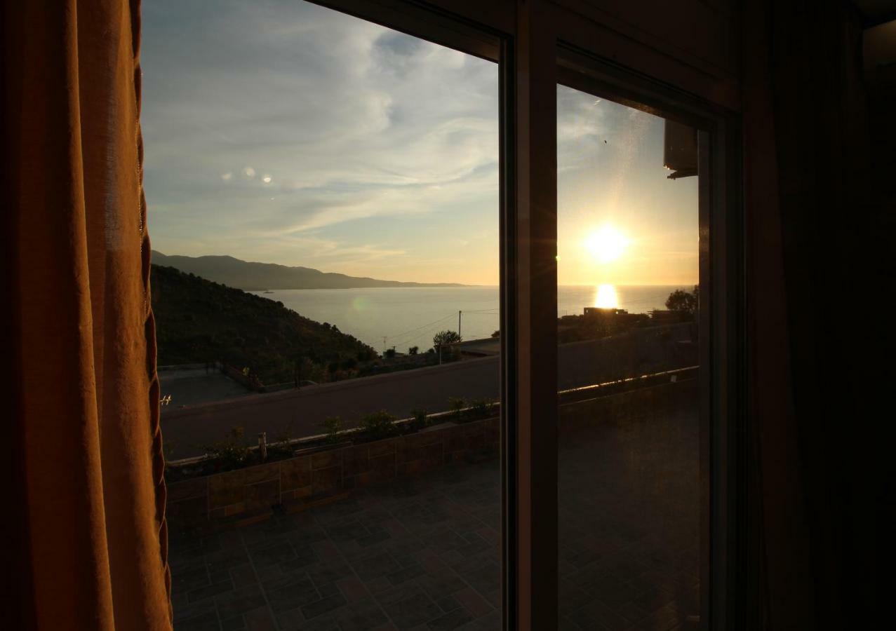 Le Gjero Luxury Villa Ksamil Exteriör bild
